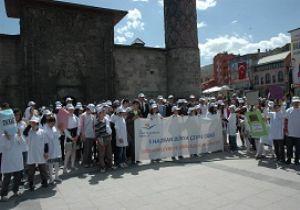 Öğrenciler Çevre Günü'nü kutladı